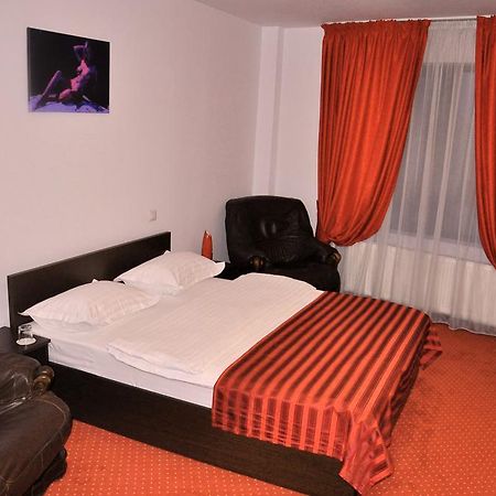 Hotel Thomas Bucharest Exterior photo