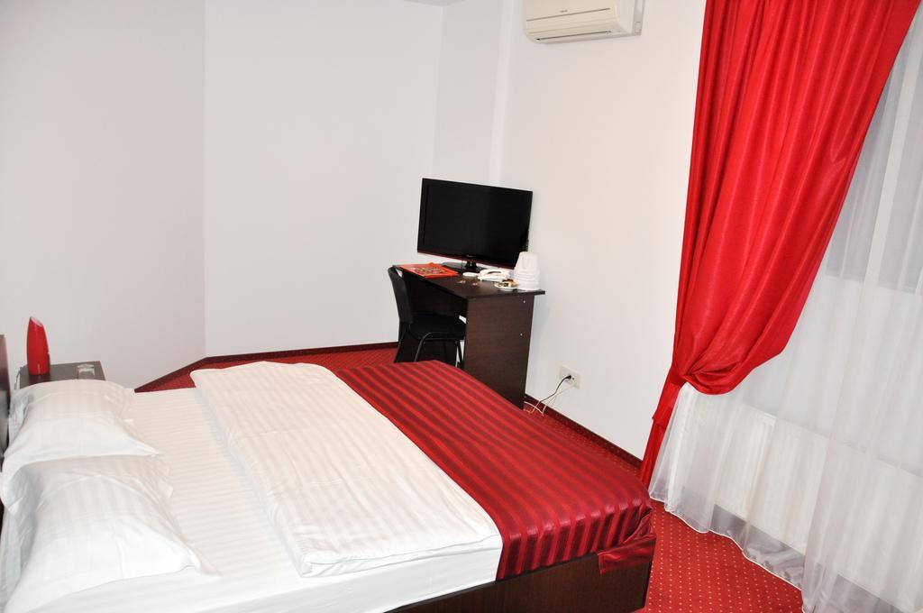 Hotel Thomas Bucharest Room photo