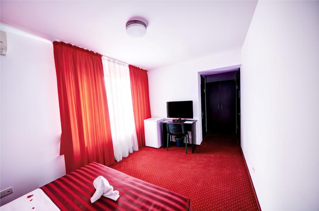 Hotel Thomas Bucharest Exterior photo